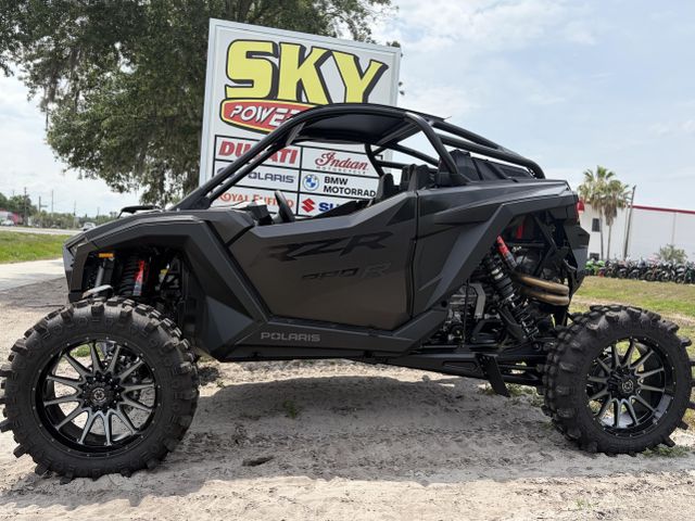 2026 Polaris RZR PRO R ULTIMATE SUPER GRAPHITE