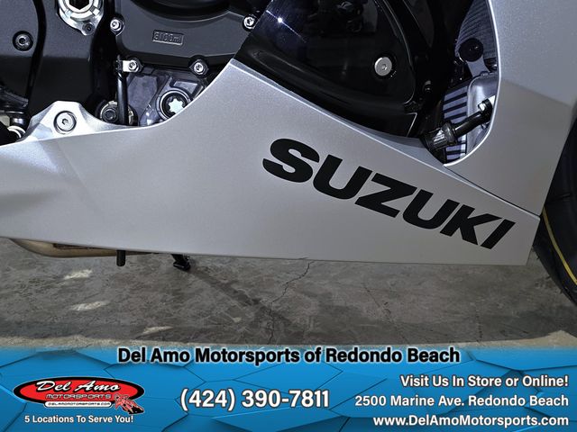 2025 Suzuki GSX-R1000R Image 6