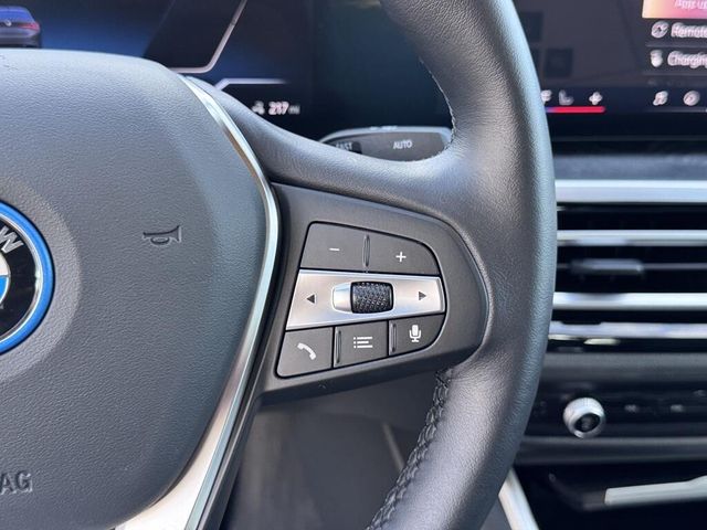 2024 BMW i4 eDrive35Image 24