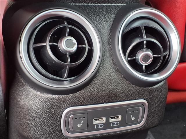 2025 Alfa Romeo Giulia VeloceImage 5