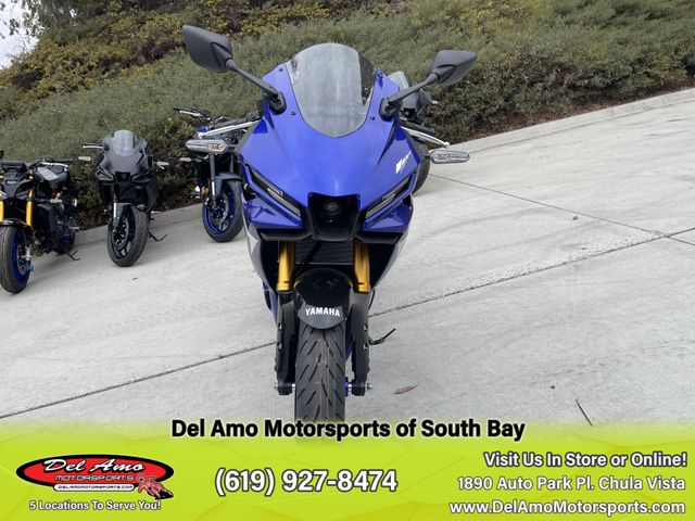 New 2025 Yamaha YZF-R3 ABS Image 11