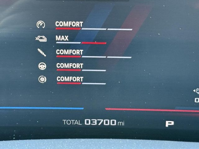 2024 BMW XM BaseImage 23