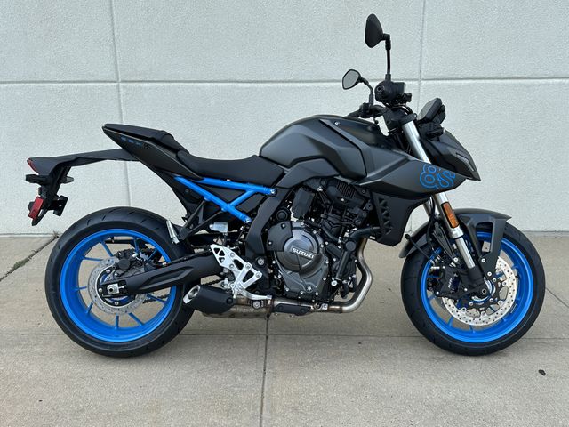 New 2024 Suzuki GSX8S | Cross Country Powersports | Metuchen
