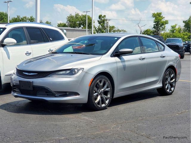Used 2015 Chrysler 200 SImage 6