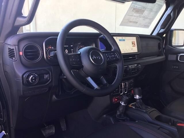 New 2025 Jeep Gladiator Rubicon X 4x4Image 13