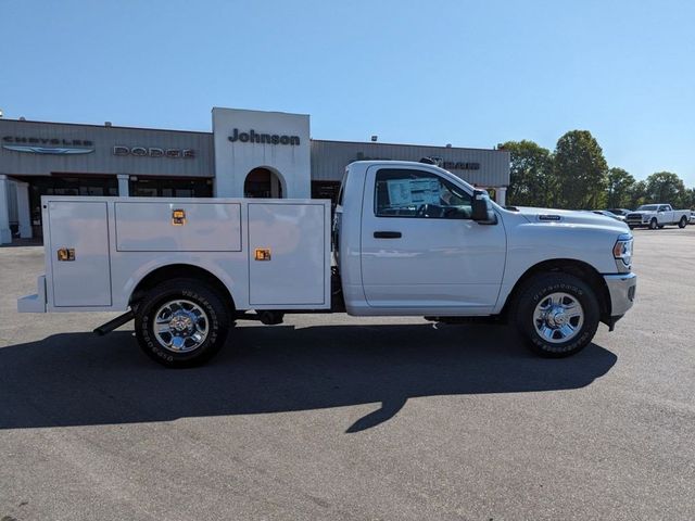 2023 RAM 2500 Tradesman Regular Cab 4x2 8