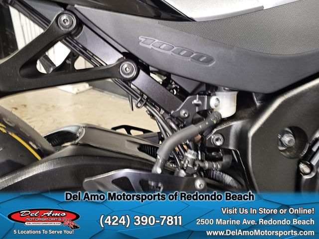 2025 Suzuki GSX-R1000R Image 7