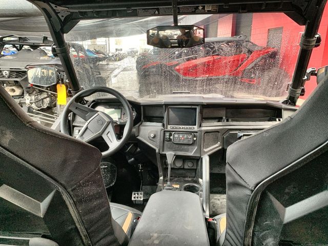Used 2022 Polaris GENERAL XP 4 1000 DELUXE RC - BLACK CRYSTAL RIDE COMMAND Edition Image 26