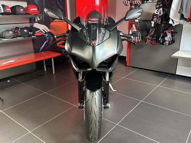 2025 Ducati PANIGALE V2Image 4