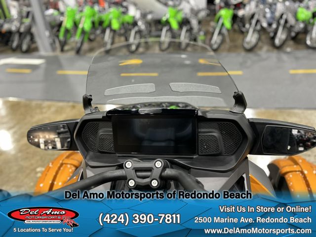 2024 Can-Am SPYDER F3 LIMITED SPECIAL SERIES (SE6) Image 24