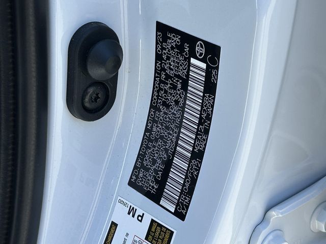 Used 2024 Toyota Corolla SEImage 30