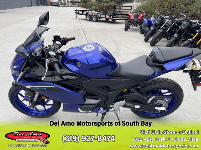 New 2025 Yamaha YZF-R3 ABS Image 14