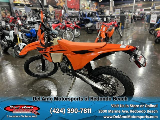 2025 KTM 500 EXC-F Image 3