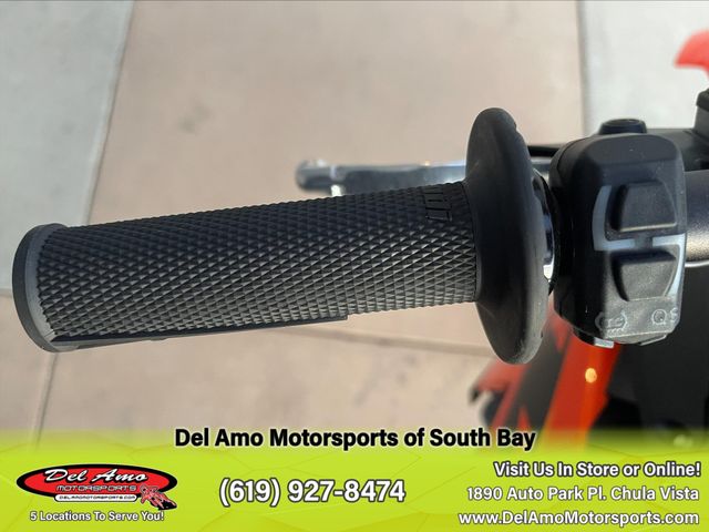 New 2025 KTM 250 SX-F Image 10