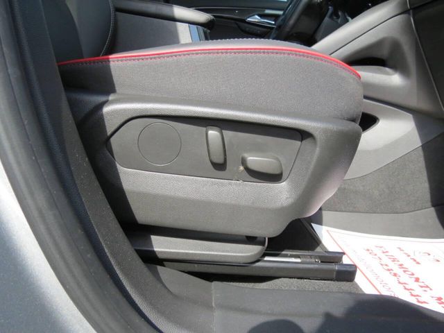 Used 2023 Buick Envision Essence AWD 4dr CrossoverImage 30