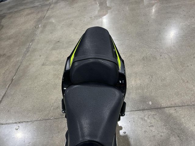 2022 Kawasaki Z650 Base  in a BLACK exterior color. Del Amo Motorsports of Redondo Beach (424) 390-7811 delamomotorsports.com 