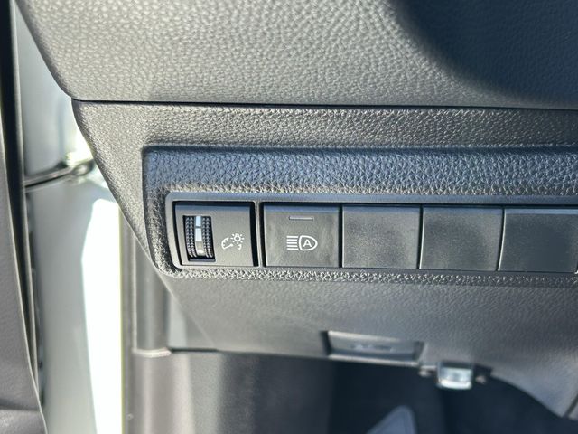 Used 2024 Toyota Corolla SEImage 29