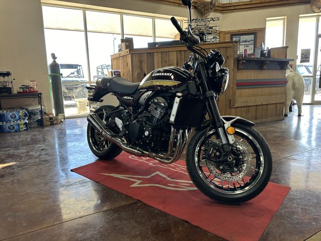 カワサキ Z900RS リアホイール 0667 純正 中古 バイク 部品
