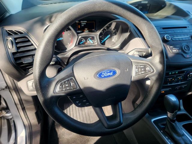 2017 Ford Escape SEImage 22