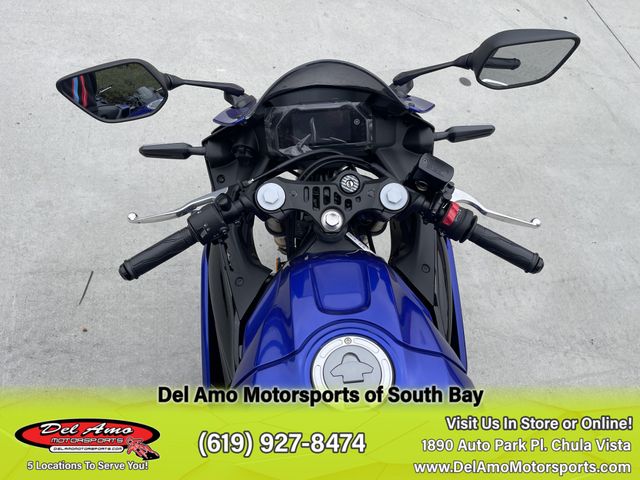 New 2025 Yamaha YZF-R3 ABS Image 5