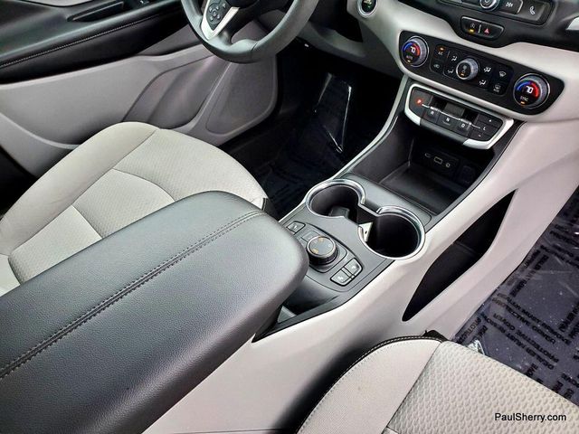 Used 2023 GMC Terrain SLEImage 18