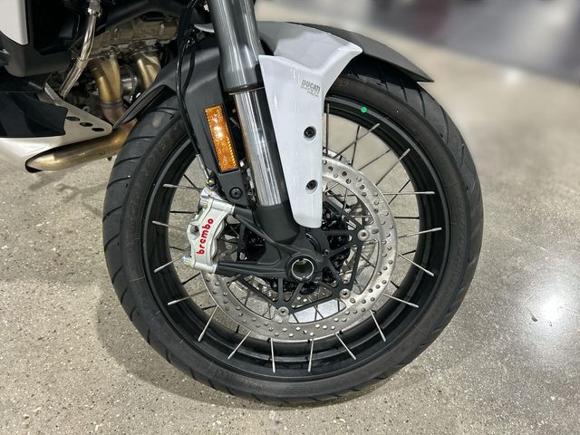 New 2024 Ducati MULTISTRADA V4 S TRAVEL & RADAR SPOKED WHEELS - DEMO Image 22