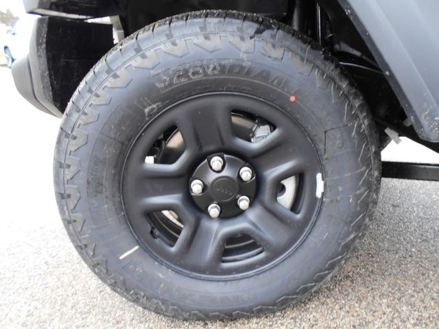 2025 Jeep Wrangler 2-door SportImage 10
