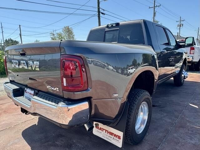 New 2025 RAM 3500 Laramie Mega Cab 4x4 6