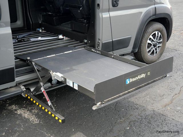 NEW 2023 RAM ProMaster 2500 Window Van High Roof 159WBImage 19
