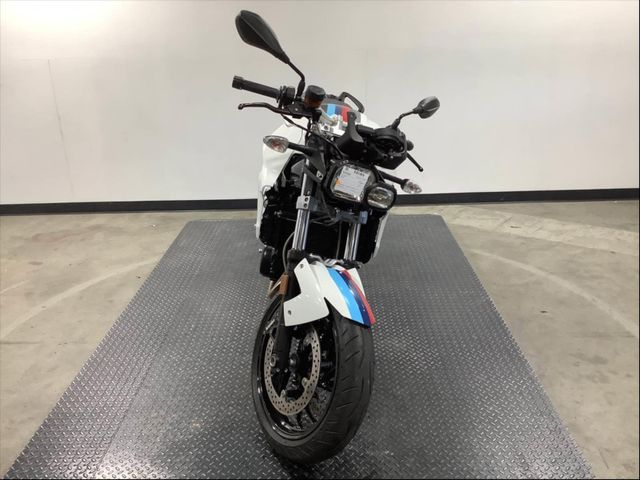 2012 BMW F 800 RImage 2