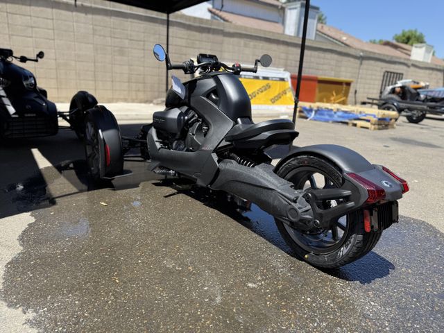 New 2025 Can-Am RYKER 600 ACE Image 4