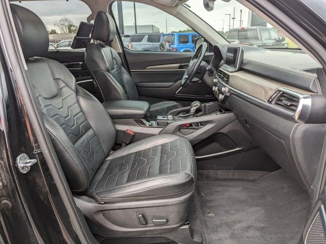 2021 Kia Telluride SX in a Ebony Black exterior color and Blackinterior. Johnson Dodge 601-693-6343 pixelmotiondemo.com 