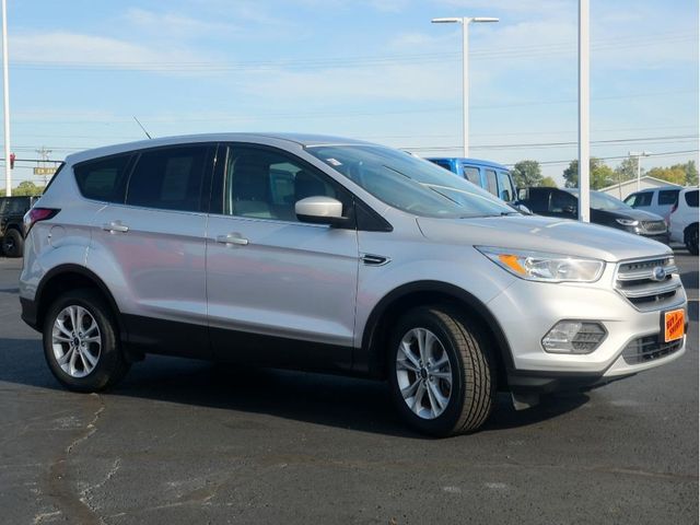 2017 Ford Escape SEImage 7