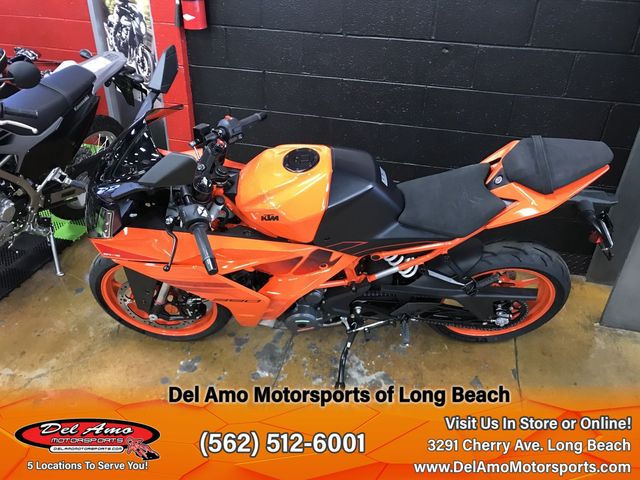2024 KTM RC 390 Image 6