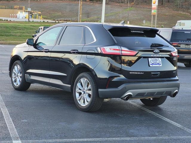2022 Ford Edge TitaniumImage 4