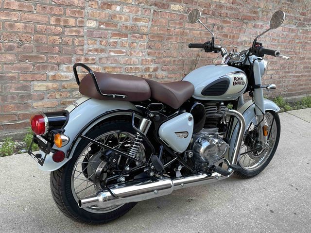 Bullet 350 store metallic grey