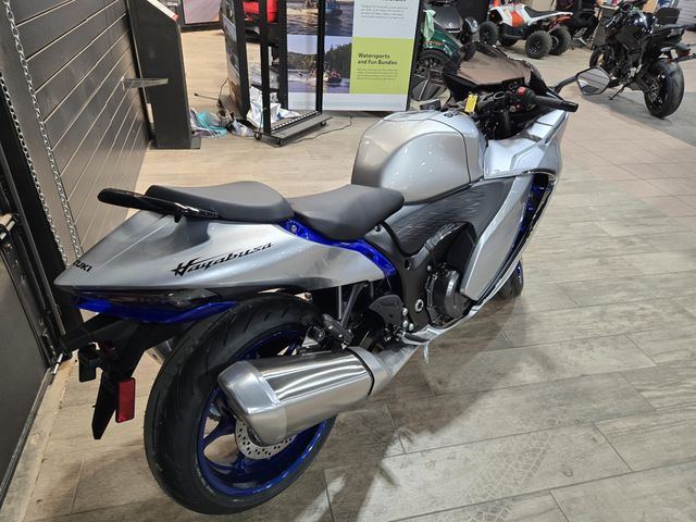 New 2025 Suzuki HAYABUSA 1340 METALLIC MYSTIC SILVER