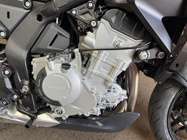 New 2026 CFMOTO 675NK Image 2
