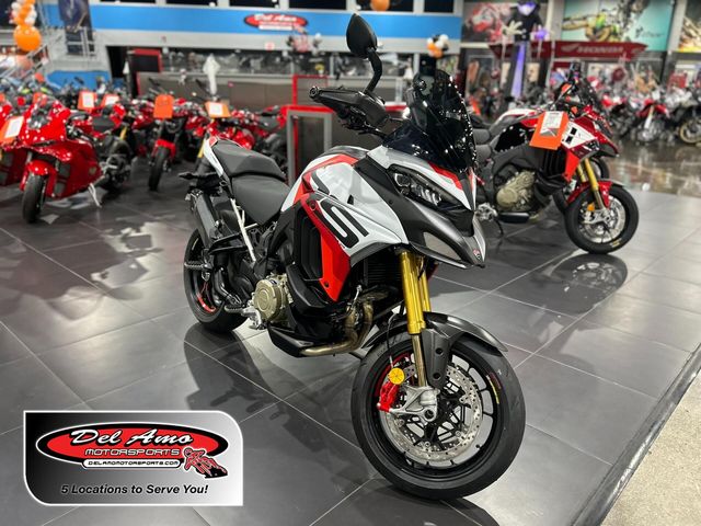 2025 Ducati MULTISTRADA V4 RS