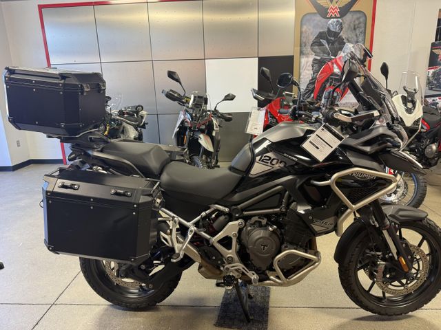2023 Triumph Tiger 1200 GT Pro
