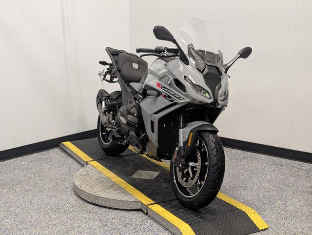 2026 BMW R 1300 RS