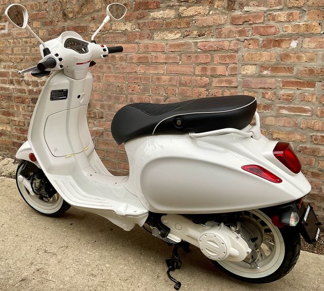 【サードストリート】vespa scooter Haynes Vespa Scooter Service & Repair Manuals - Maintenance Manuals