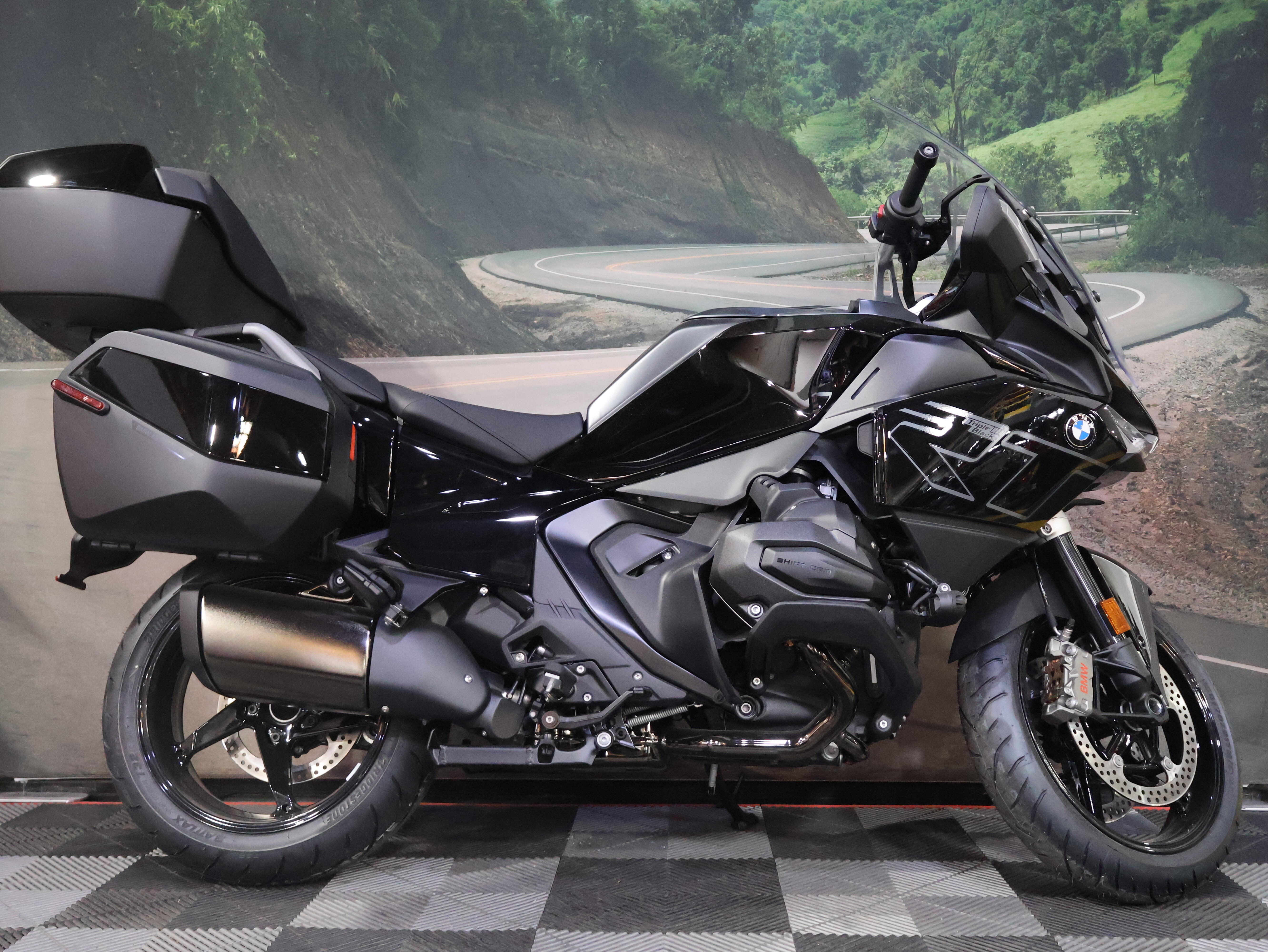 2026 BMW R 1300 RT