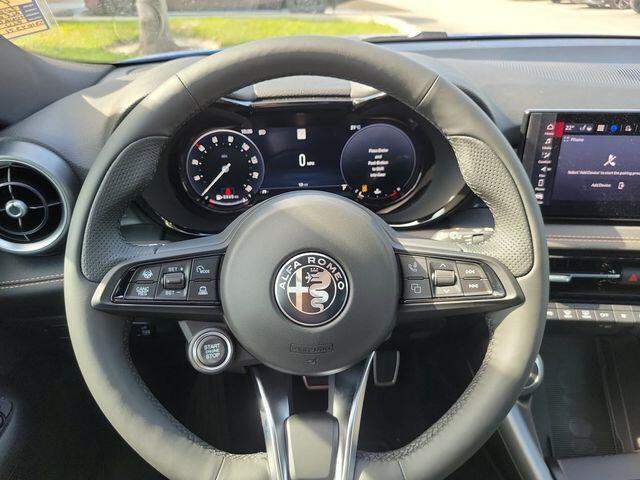 2025 Alfa Romeo Tonale Base - Photo 11