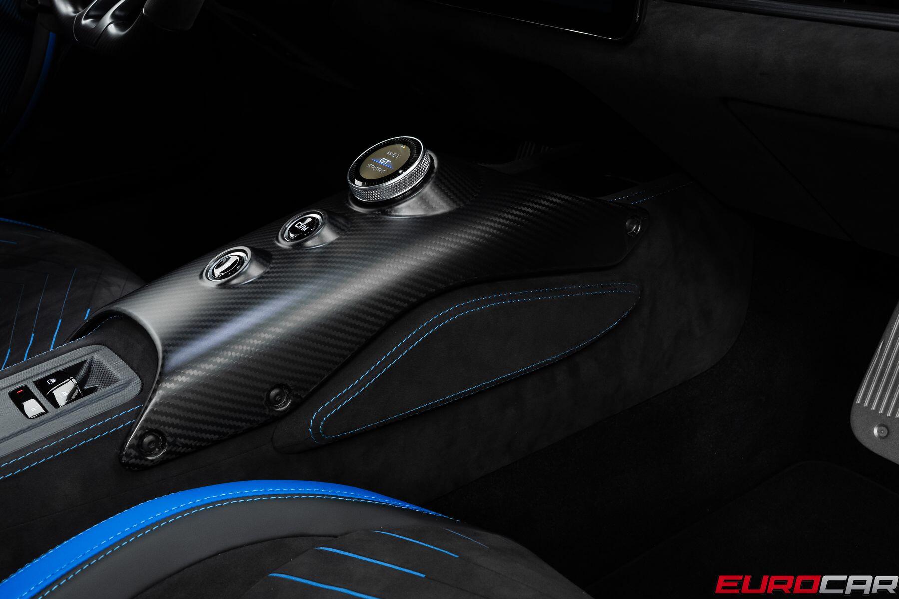 2023 Maserati MC20 *CARBON STEERING WHEEL * FRONT PPF*Image 39