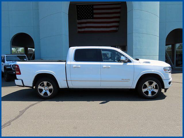 2022 RAM 1500 Limited 4x4 Crew Cab 5'7's photo