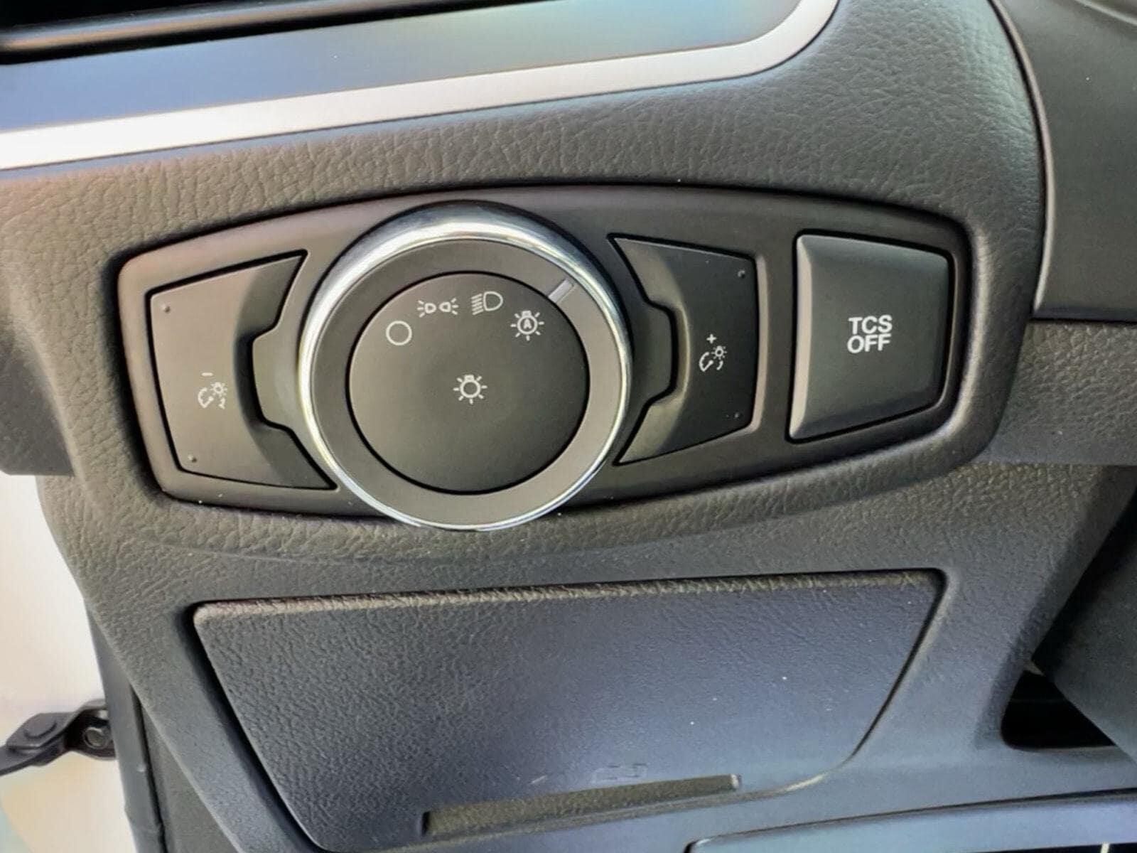 2023 Ford Edge SEL - Photo 19