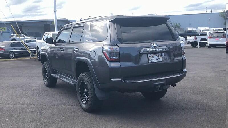 Image of 2018 Toyota 4Runner 4d SUV 4WD SR5