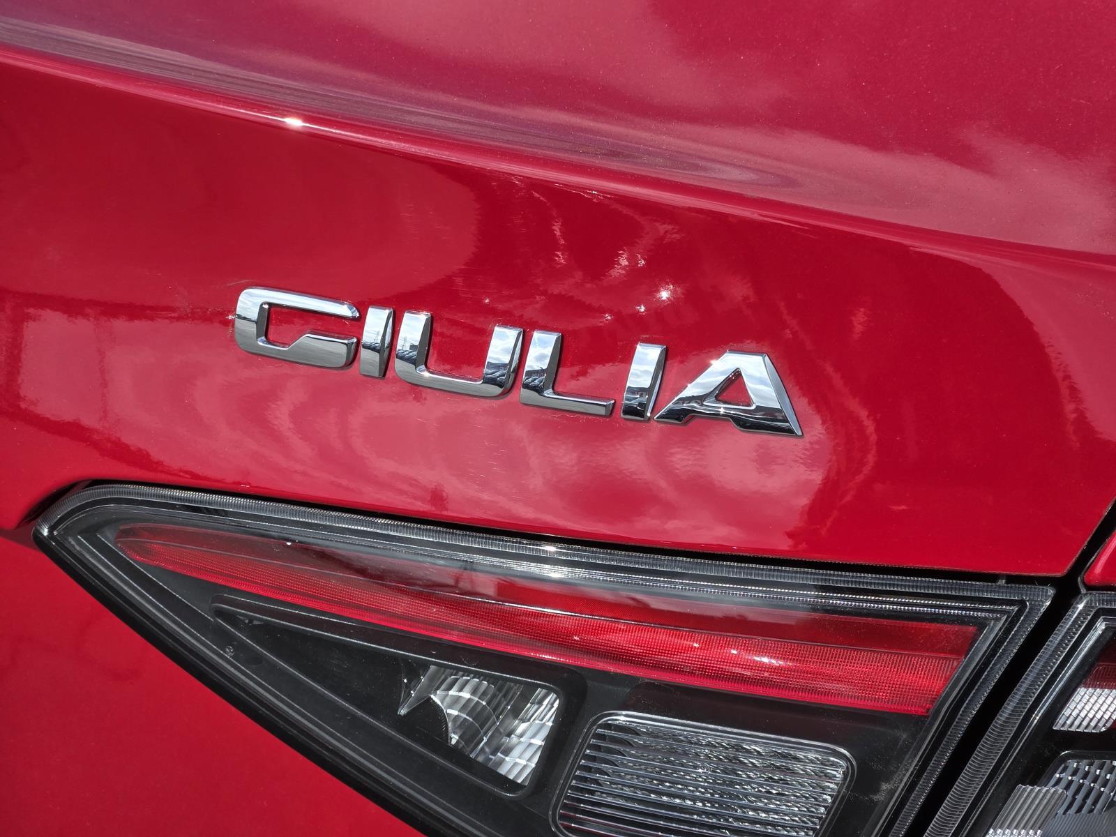 2026 Alfa Romeo Giulia Base - Photo 34
