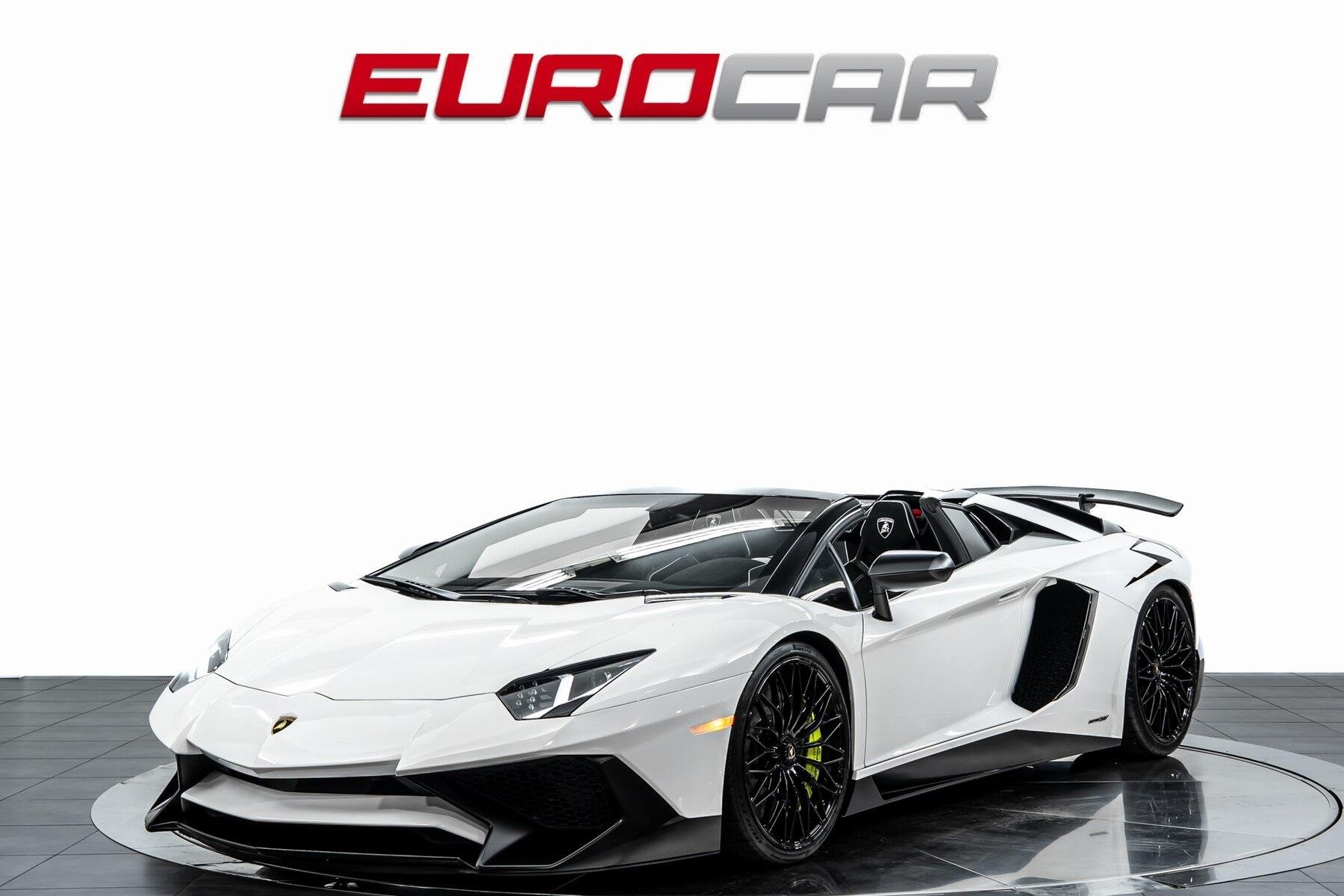 2017 Lamborghini Aventador Superveloce's photo